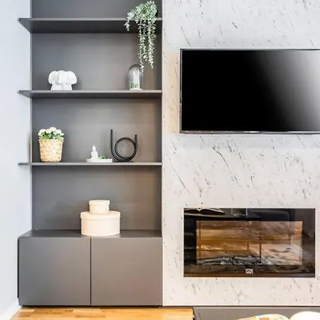 Bright 2br Flat - Location - Amazing Balcony شقة بوخارست